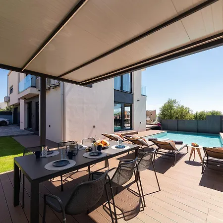 Noble Strandnahe Mit Meerblick, Privatpool, Gym, Nur 700 Meter Zum بيت للعطل *