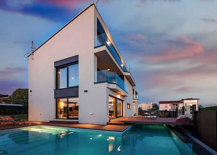 Casa vacanze Noble Strandnahe Mit Meerblick, Privatpool, Gym, Nur 700 Meter Zum *